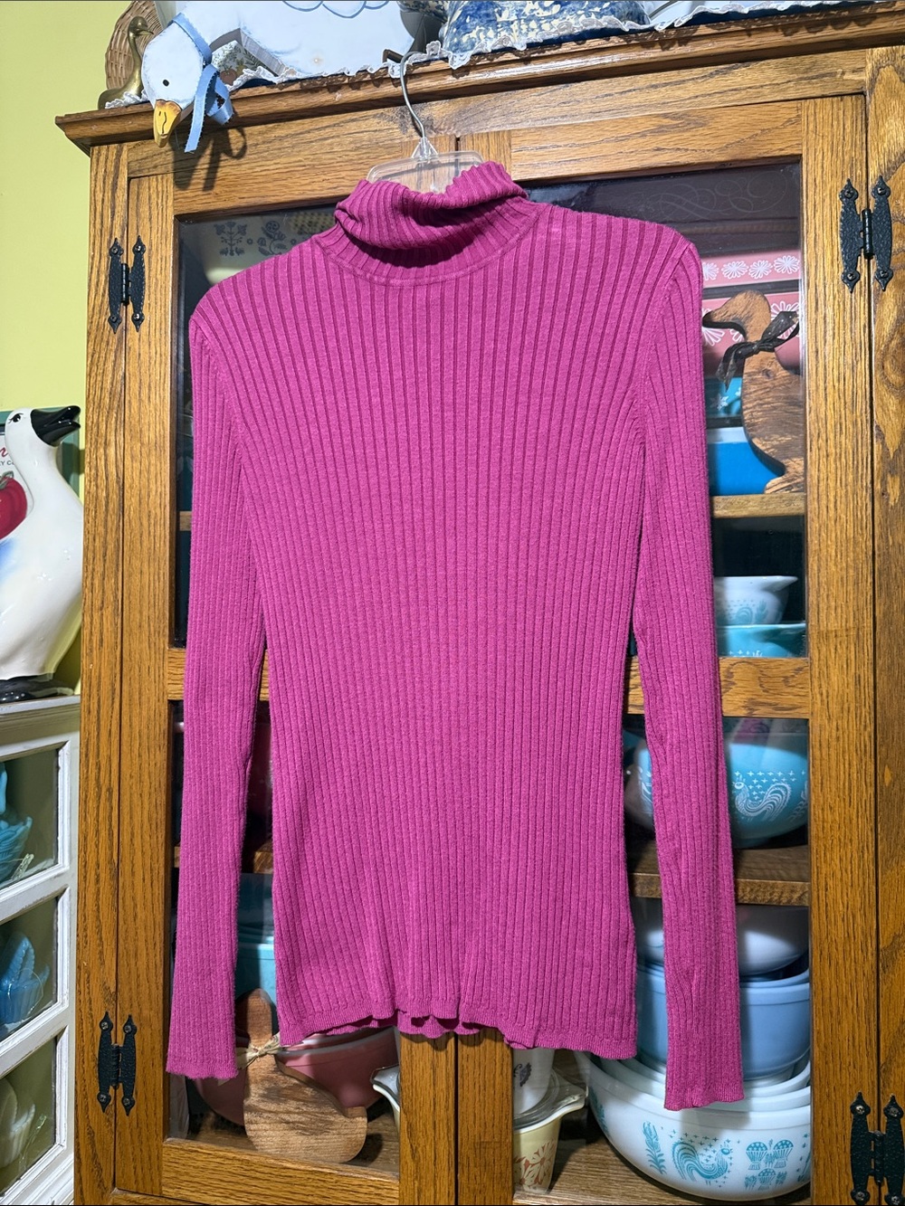 Madison Ribbed V-Neck Sweater in Deep Magenta
